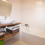 Beautiful In With Kitchen *