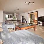 Beautiful In With Kitchen *