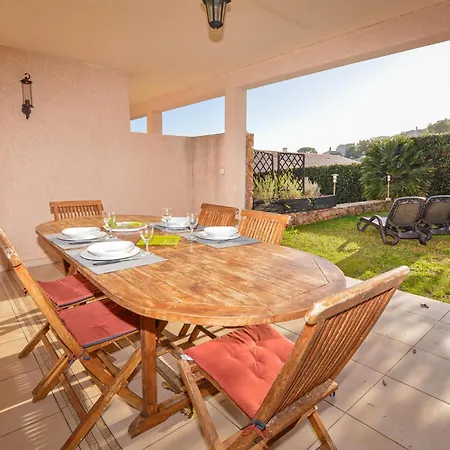 Σπίτι διακοπών Beautiful In With Kitchen *