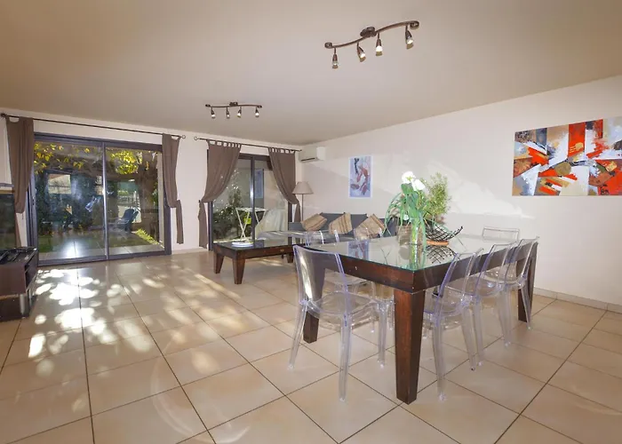 Beautiful In With Kitchen Sagone (Corsica)